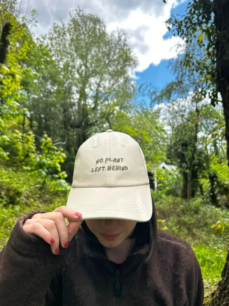 Tipping the cream cap